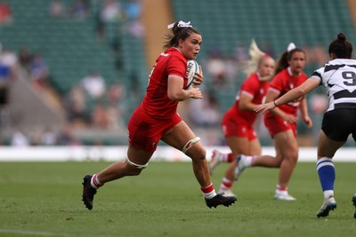 270626 - Barbarians Women v Wales Women - Friendly - Bryonie King of Wales 