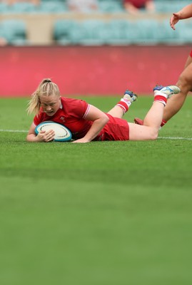 270626 - Barbarians v Wales Women - Seren Lockwood of Wales races in to score try