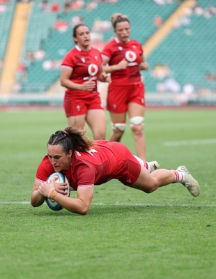270626 - Barbarians v Wales Women - Courtney Keight of Wales dives in to score try