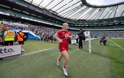 270626 - Barbarians v Wales Women - Seren Lockwood of Wales runs out at the start of the match