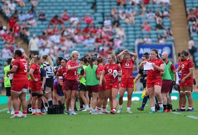 270626 - Barbarians v Wales Women - Wales players during the drinks break