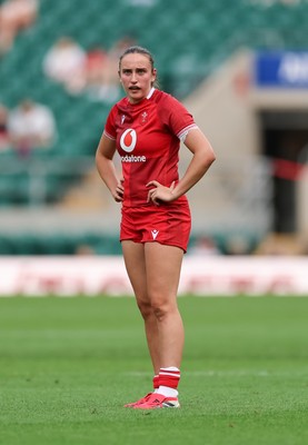 270626 - Barbarians v Wales Women - Nel Metcalfe of Wales