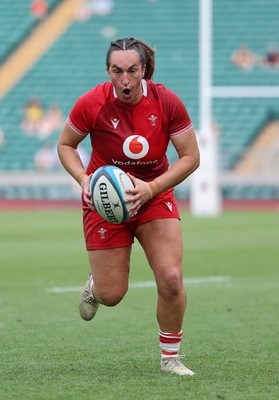 270626 - Barbarians v Wales Women - Courtney Keight of Wales