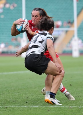 270626 - Barbarians v Wales Women - Courtney Keight of Wales races in to score try