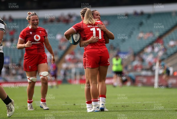 270626 - Barbarians Women v Wales Women - Friendly - Amy Williams of Wales celebrates scoring a try with team mates