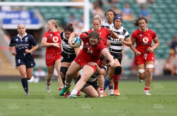 270626 - Barbarians Women v Wales Women - Friendly - Maisie Davies of Wales make a break
