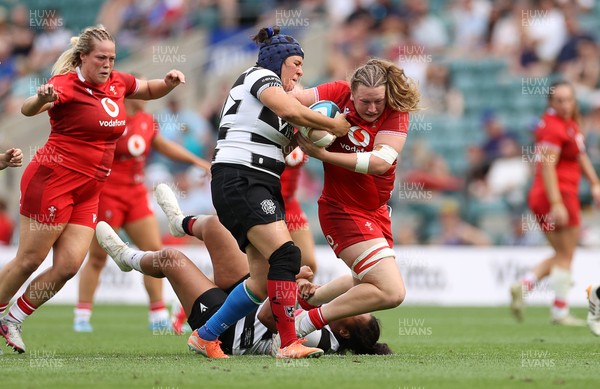 270626 - Barbarians Women v Wales Women - Friendly - Alaw Pyrs of Wales powers past Ilaria Arrighetti of Barbarians 