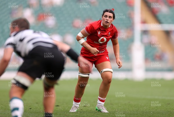270626 - Barbarians Women v Wales Women - Friendly - Lucy Isaac of Wales 