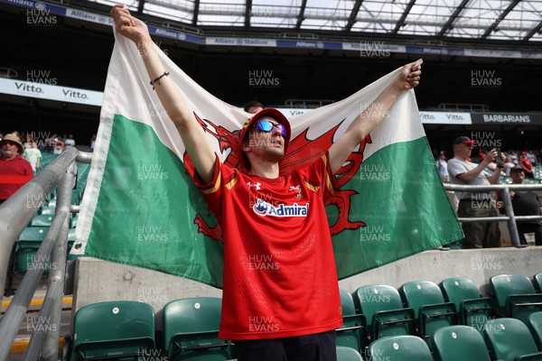 270626 - Barbarians Women v Wales Women - Friendly - Wales fan sings the anthem