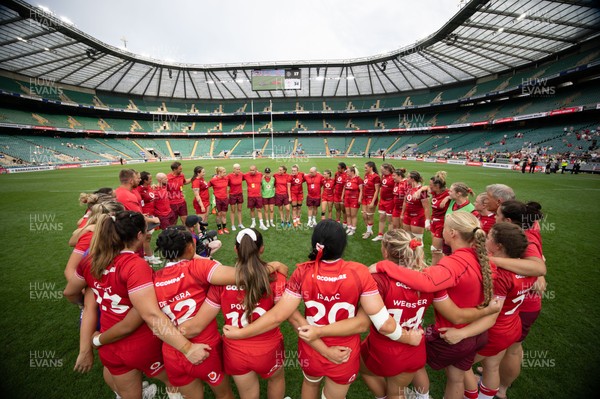 270626 - Barbarians v Wales Women - The Wales team huddle up at the end of the match