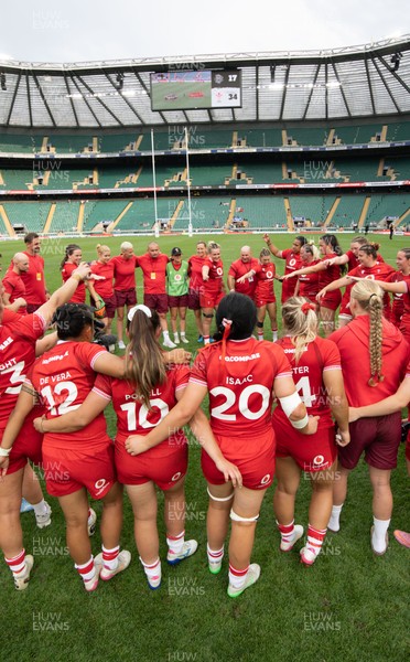 270626 - Barbarians v Wales Women - The Wales team huddle up at the end of the match