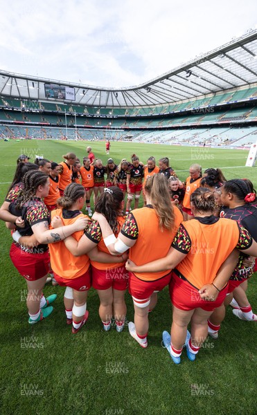 270626 - Barbarians v Wales Women - Wales huddle up at the start of the match