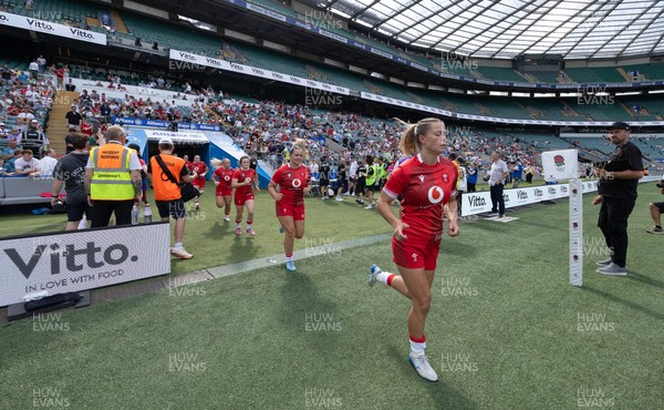 270626 - Barbarians v Wales Women - Amy Williams of Wales runs out at the start of the match