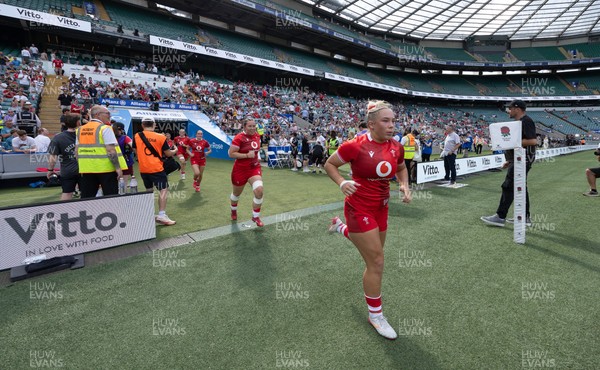 270626 - Barbarians v Wales Women - Kelsie Webster of Wales runs out at the start of the match
