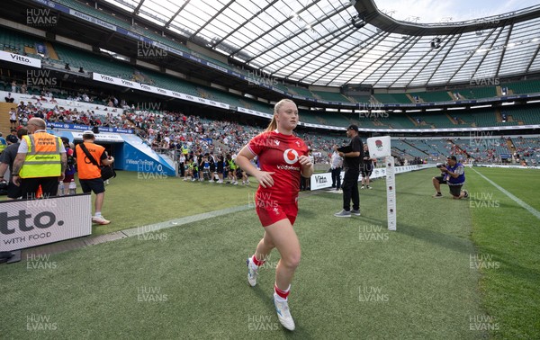 270626 - Barbarians v Wales Women - Seren Lockwood of Wales runs out at the start of the match