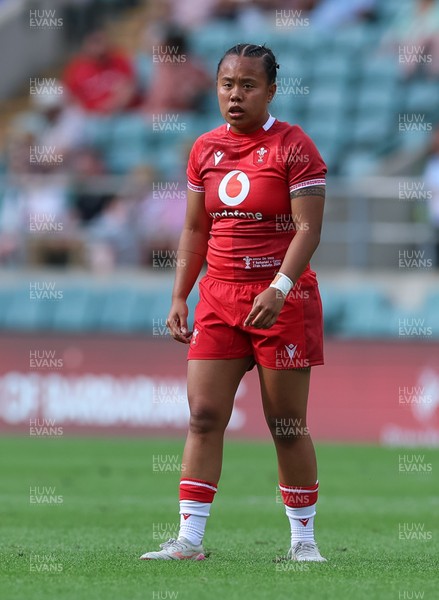 270626 - Barbarians v Wales Women - Jenna De Vera of Wales