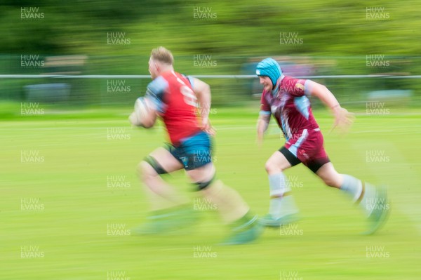 020526 - Bargoed Athletic v Bettws - Admiral National League 5 East - 