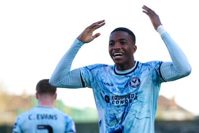 140326 - Barnet v Newport County - Sky Bet League 2 - Tanatswa Nyakuhwa of Newport County celebrates James Crole of Newport County goal