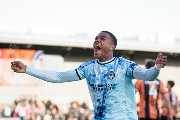 140326 - Barnet v Newport County - Sky Bet League 2 - Tanatswa Nyakuhwa of Newport County celebrates James Crole of Newport County goal
