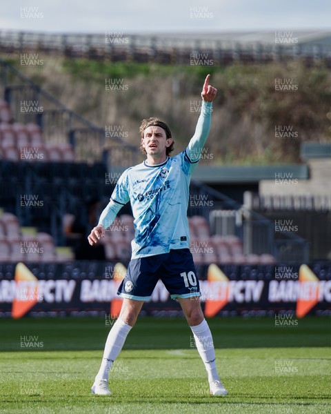 140326 - Barnet v Newport County - Sky Bet League 2 - Harrison Biggins of Newport County