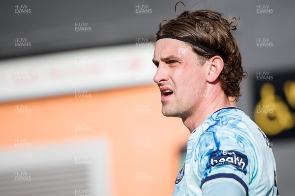 140326 - Barnet v Newport County - Sky Bet League 2 - Harrison Biggins of Newport County