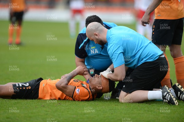 210418- Barnet v Newport County - Sky Bet League 2 -  
 
Barnets Richard Brindley suffers a head injury 
