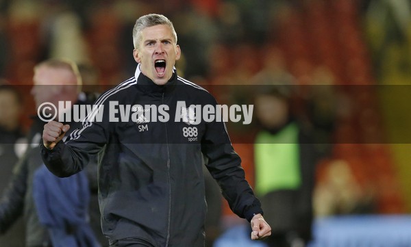 020222 - Barnsley v Cardiff City - Sky Bet Championship - Manager Steve Morison of Cardiff  at the end of the match celebrates to fans