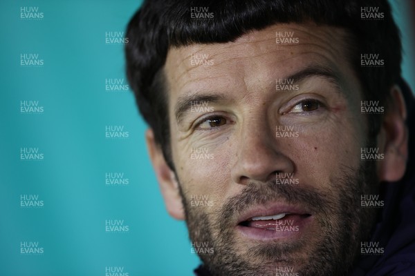 100326 - Barnsley v Cardiff City - Sky Bet League 1 - Manager Brian Barry-Murphy of Cardiff