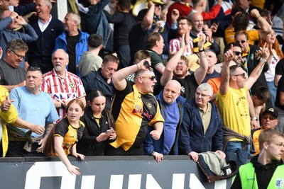 020526 - Barrow v Newport County - Sky Bet League 2 -  Newport celebrate after equalising