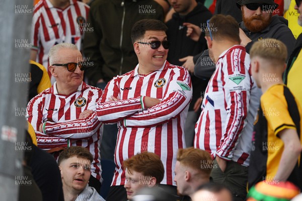 020526 - Barrow v Newport County - Sky Bet League 2 -  Fans