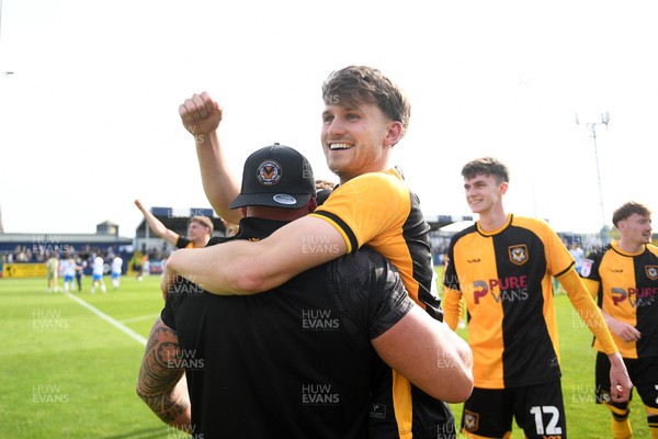020526 - Barrow v Newport County - Sky Bet League 2 -  Ben Lloyd of Newport County is held up in celebration by David Pipe at full time