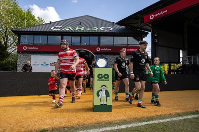 050525 - Barry v Gorseinon - U18 Plate Final - Boys U18s Finals Day - Teams run out into the pitch