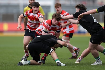 050525 - Barry v Gorseinon - U18 Plate Final - Boys U18s Finals Day - Ollie Young of Gorseinon 