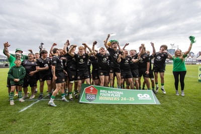 050525 - Barry v Gorseinon - U18 Plate Final - Boys U18s Finals Day - Barry lift the Plate