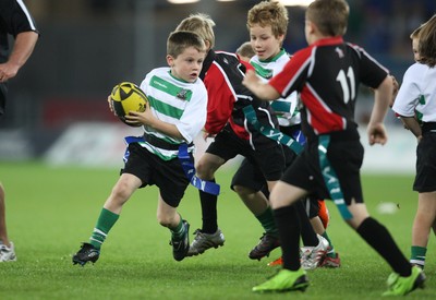 01.10.11 - Cardiff Blues v Glasgow Warriors, RaboDirect Pro 12 - Action from the Barry v Rhydfelin Half Time Under 8s Tag Match    