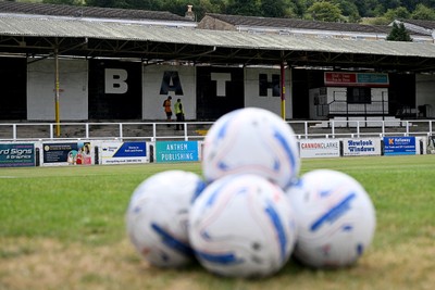 Bath City v Newport County 250726