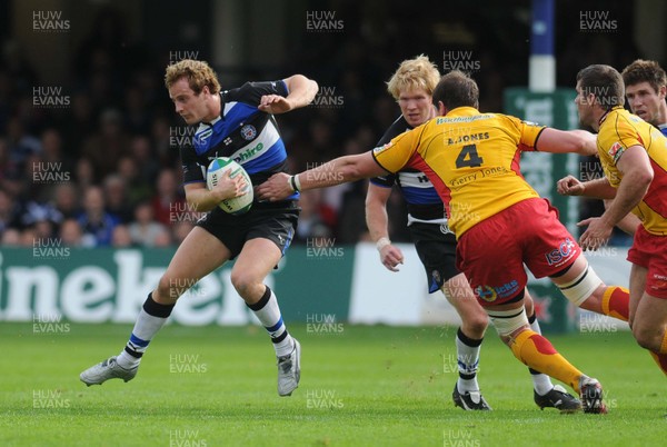 19.10.08 - Heineken Cup Rugby Bath v Newport Gwent Dragons Bath's Nick Abendanon tries to get past Dragons' Adam Jones  