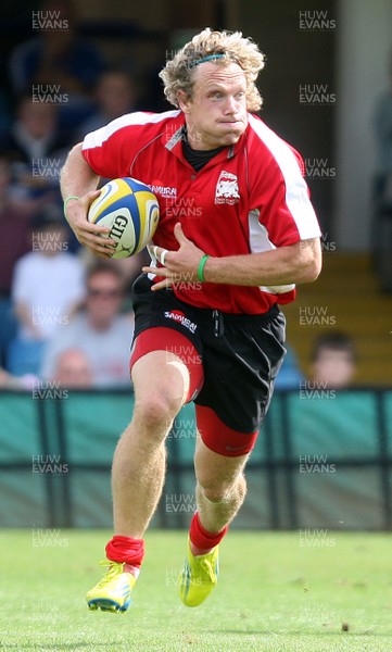 110812 - Bath v London Welsh - Preseason Friendly -Phil McKenzie of London Welsh