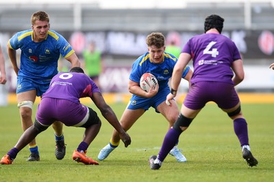 220426 - Bath v Loughborough - Men's BUCS Final - Iwan Coyle of Bath is challenged by Owain Evans of Loughborough