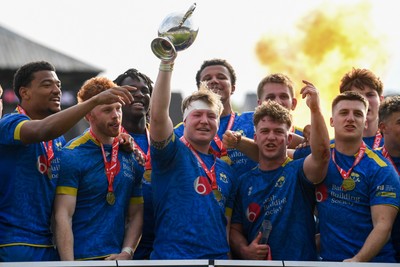 220426 - Bath v Loughborough - Men's BUCS Final - Bath players celebrate lifting the trophy and winning the treble at full time