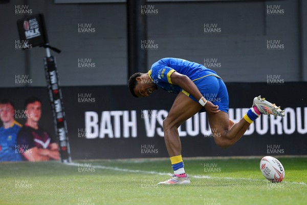 220426 - Bath v Loughborough - Men's BUCS Final - Tyler Offiah of Bath scores a try