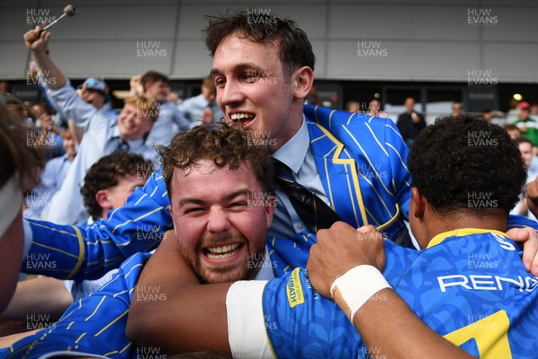 220426 - Bath v Loughborough - Men's BUCS Final - Bath players celebrate with fans at full time