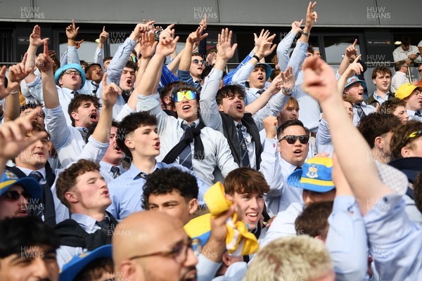 220426 - Bath v Loughborough - Men's BUCS Final - Bath players celebrate with fans at full time