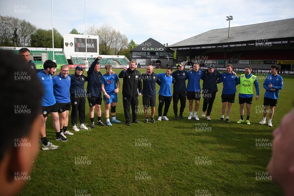 220426 - Bath v Loughborough - Men's BUCS Final - Bath huddle at full time