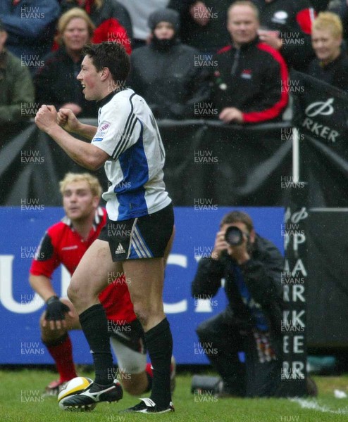 260403 - Bath v Saracens - Parker Pen Challenge Cup Semi Final Second Leg - Bath's Tom Voyce celebrates his winning try