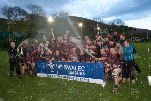 160513 - Bedlinog v Tylorstown, SWALEC League 2 East - Bedlinog celebrate winning League 2 East