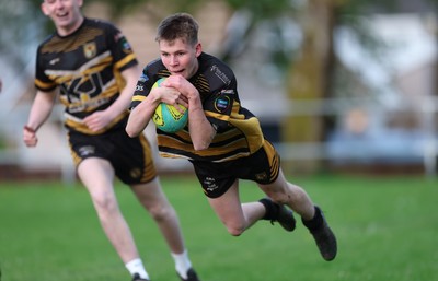 220426 Bedwellty v Deri, Admiral National League 4 East - Kristan Davies of Deri races in to score try