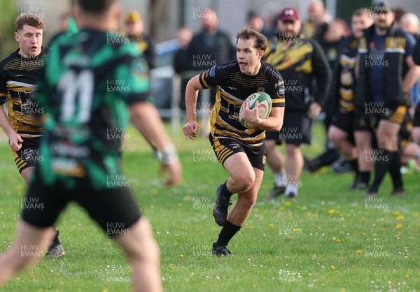220426 Bedwellty v Deri, Admiral National League 4 East - Action from the match
