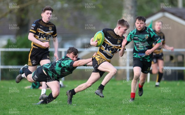 220426 Bedwellty v Deri, Admiral National League 4 East - Kristan Davies of Deri races in to score try