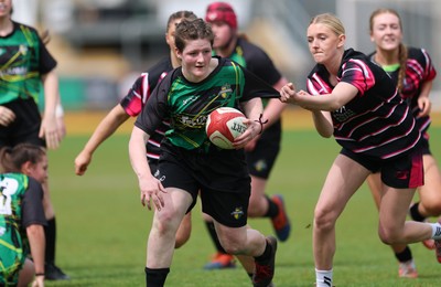 020526 - Belles v Chargers, U18s Girls Plate Final - Belles take on Chargers, green kit, during the U18s Girls Plate Final